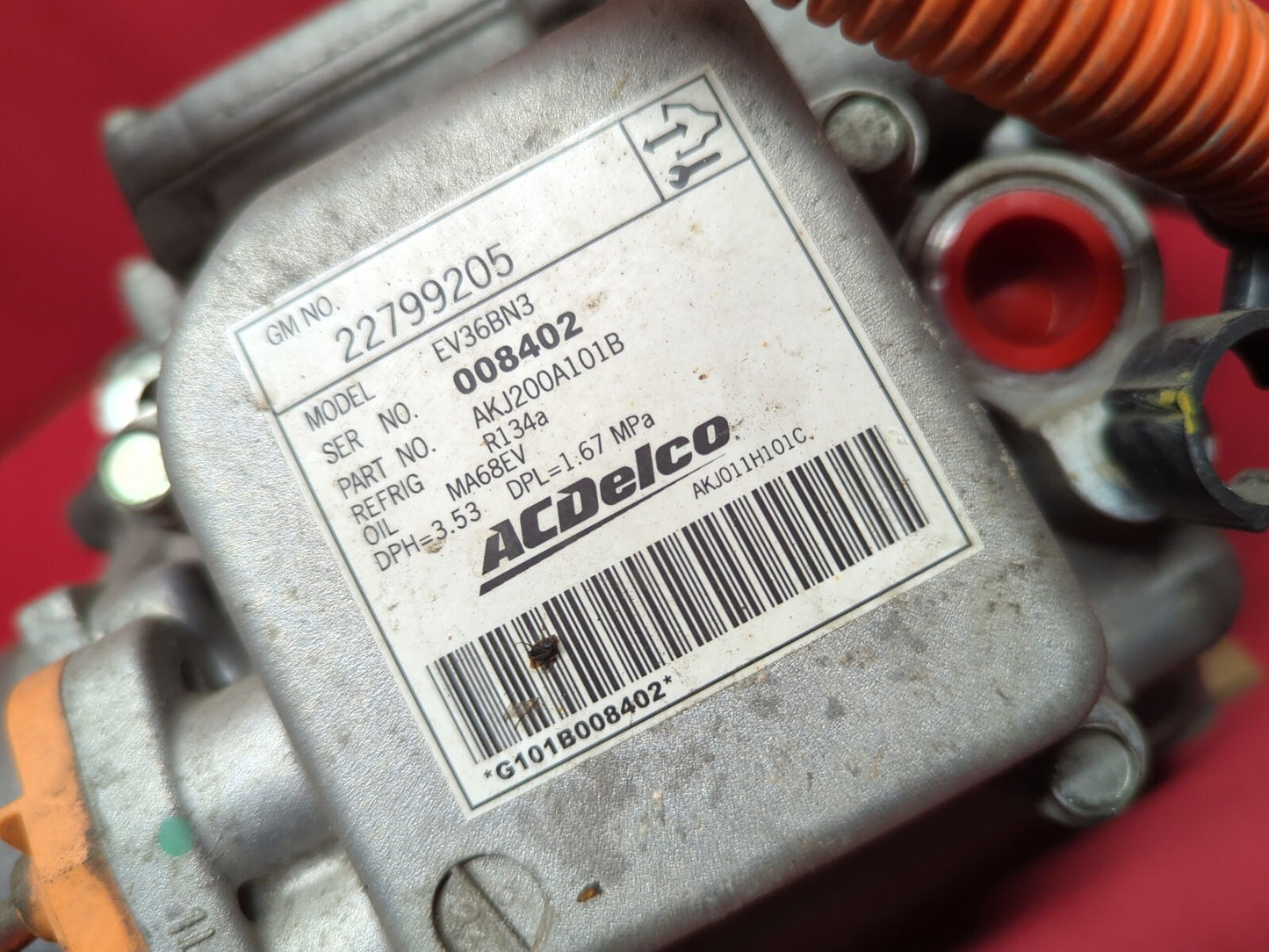 2011 - 2015 Chevy Volt Air Conditioning A/C Compressor Assembly 22799205