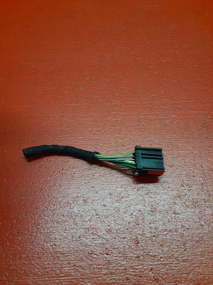 2013-2018 Range Rover Sport Liftgate Release Switch Pigtail LR038676