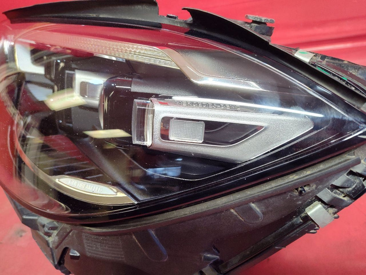 2023-2025 Mercedes S500 S580 S580e Left Driver Dynamic LED Headlight + Module