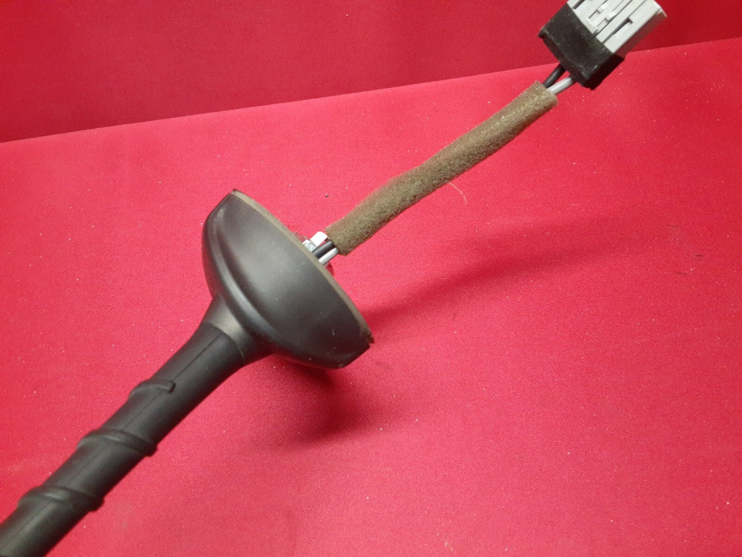 2014 - 2016 Kia Soul Radio Stereo Antenna Receiver Base & Mast 96210-B2000