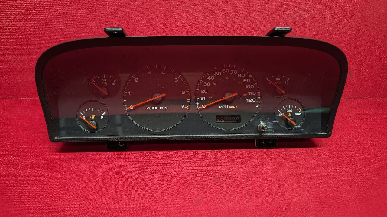2000 Jeep Grand Cherokee 4.7L V8 4WD Instrument Cluster Speedometer MPH