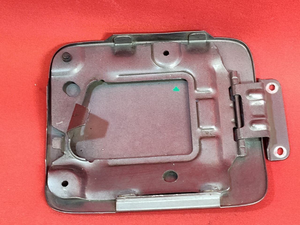 2001-2006 Mazda Tribute Fuel Filler Door Lid Paint Code PNSPW0 Dark Shadow Grey