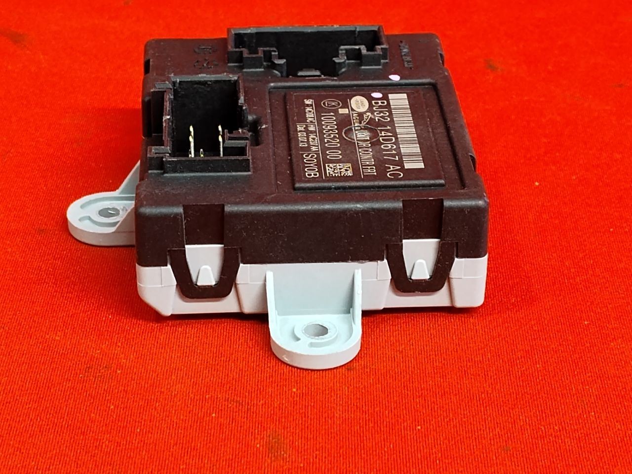 2010-2016 Land Rover 2013-2015 Jaguar FRONT RIGHT PASSENGER Door Control Module