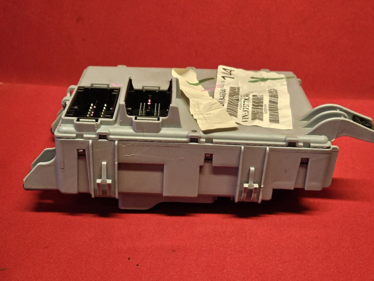 2018 2019 Fiat 500 Interior Cabin Fuse Box Body Control Module BCM 68248992AC
