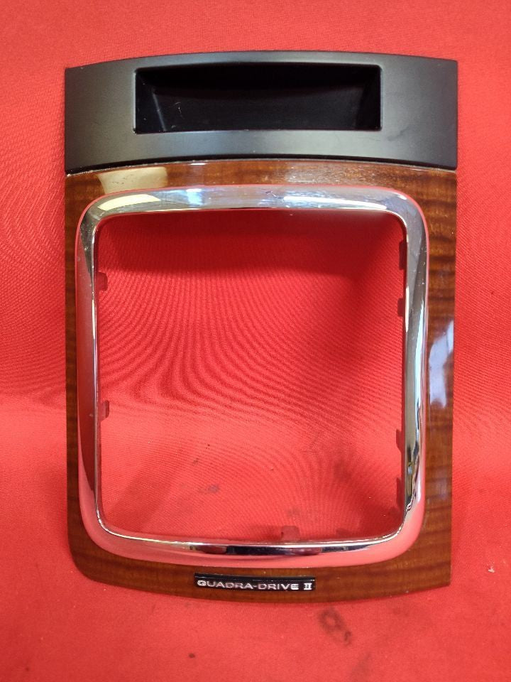 2005-2007 Jeep Grand Cherokee A/T 4WD Shifter Bezel Prem Woodgrain Quadra Drive
