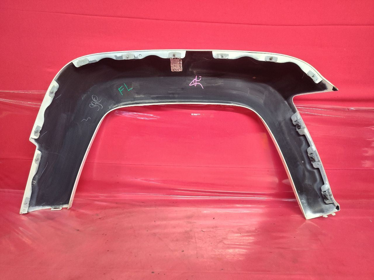 2008-2012 Jeep Liberty FRONT LEFT DRIVER Fender Wheel Well Arch PW1 Stone White