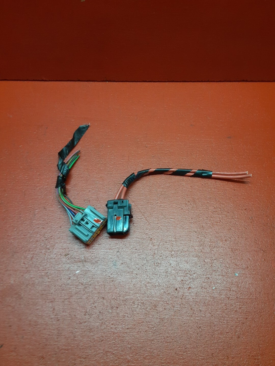 2012-2022 Land Rover Range Rover Rear Luggage Trunk Fuse Box Relay PIGTAIL SET