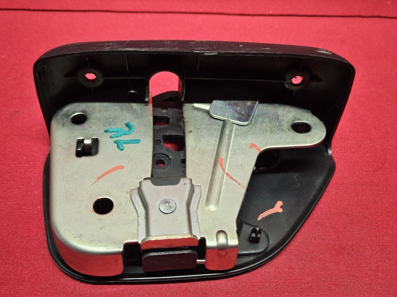 2007 2008 Honda Fit REAR LEFT DRIVER Seat Latch Lock Actuator Graphite Black