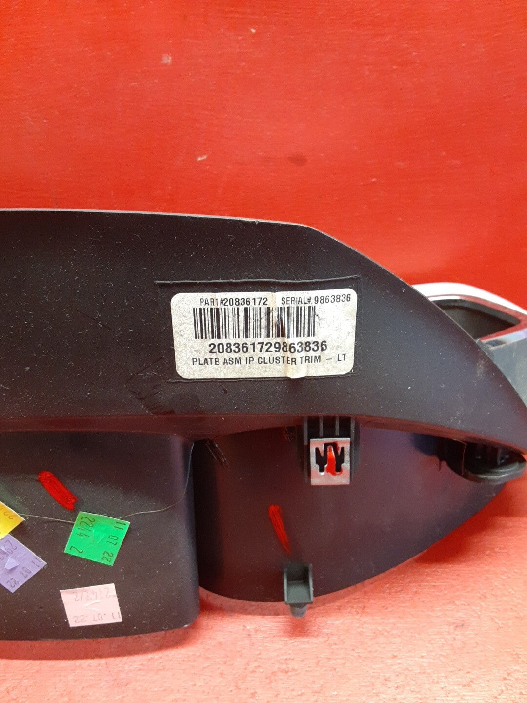 2009-2012 Chevrolet Traverse Instrument Cluster Bezel 20836172