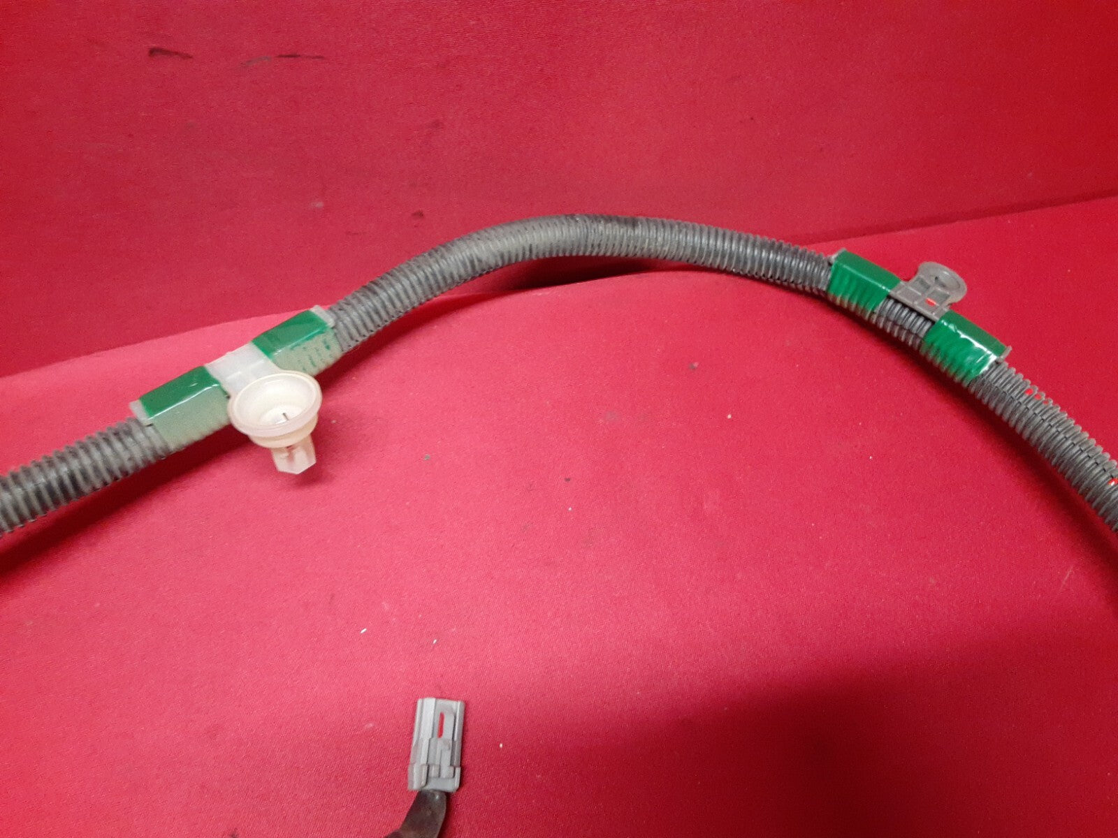 1992 - 1995 Lexus ES300 Trunk Cargo Compartment Wiring Harness 82181-33010