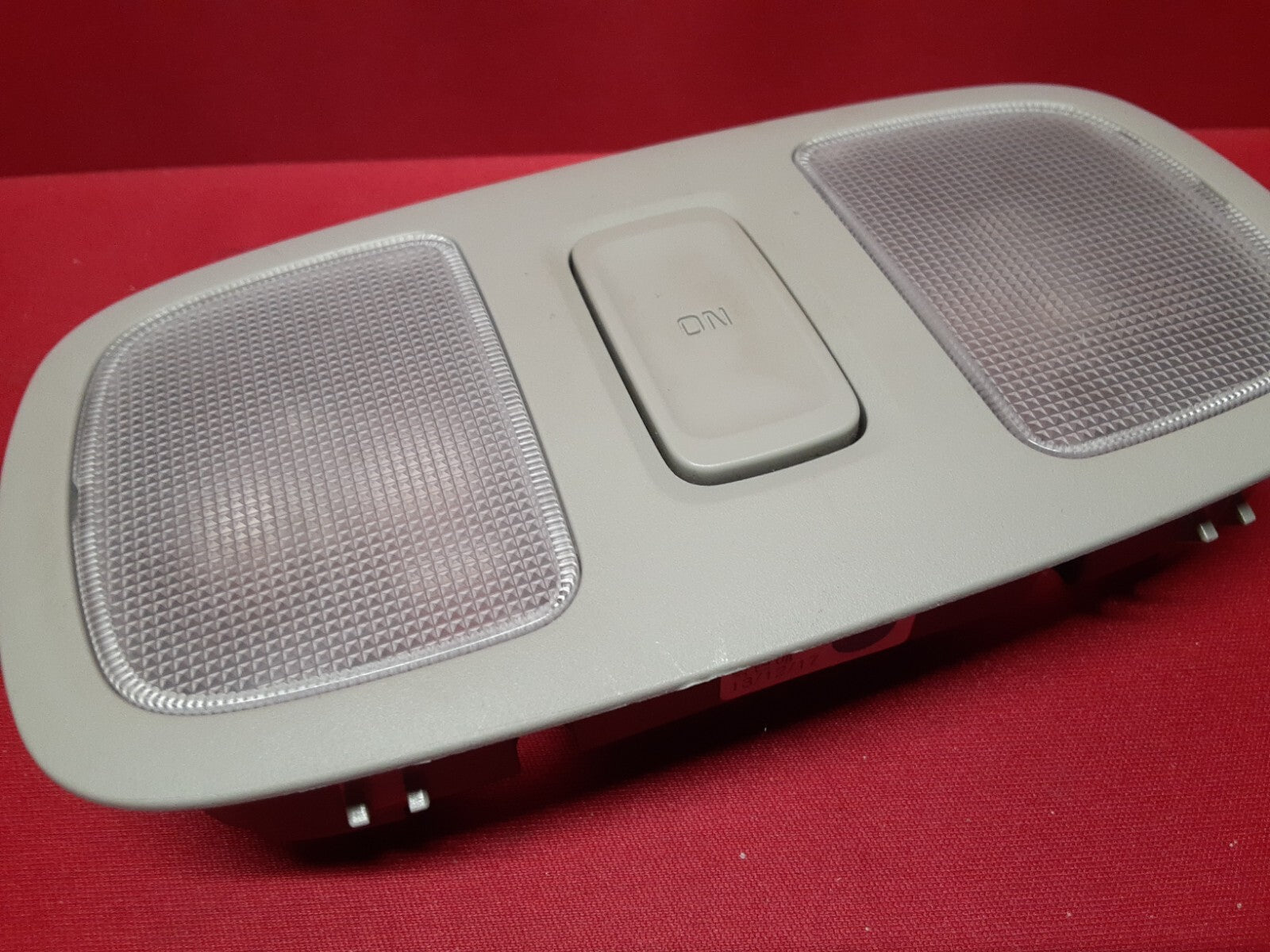2014 - 2019 Kia Soul Upper Roof Reading Dome Light Lamp Grey 92850-B2000BF3