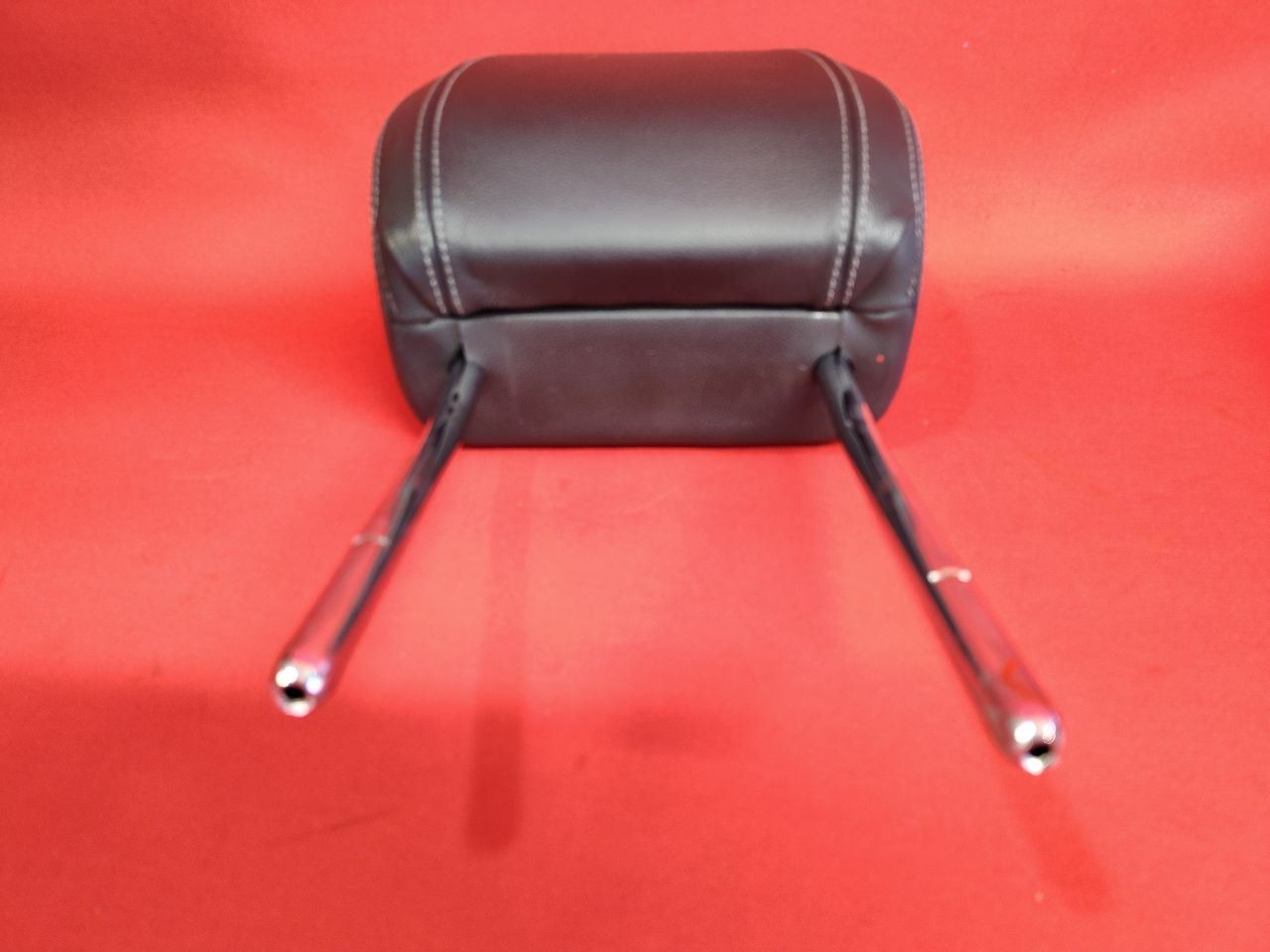 2015-2023 Land Rover FRONT Driver / Passenger Seat Headrest Set Taurus Leather