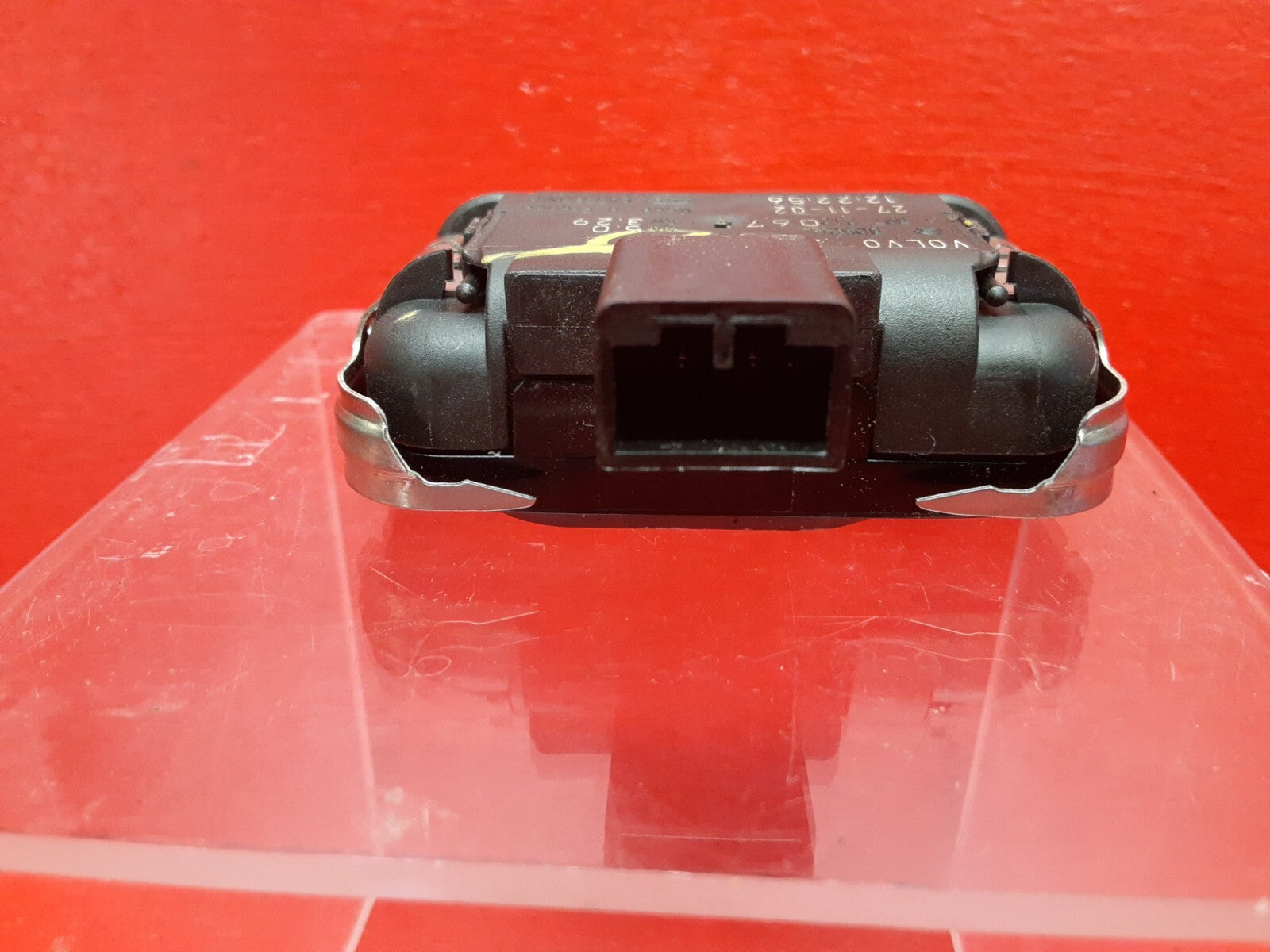 1999 - 2014 Volvo Multi Vehicle RAIN SENSOR 30649885 - See Fitment