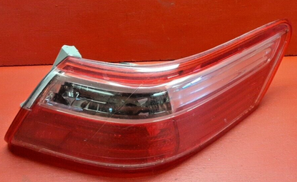 2007 2008 2009 Toyota Camry Rear Right Outer Tail Light Lamp Assembly 8155006240