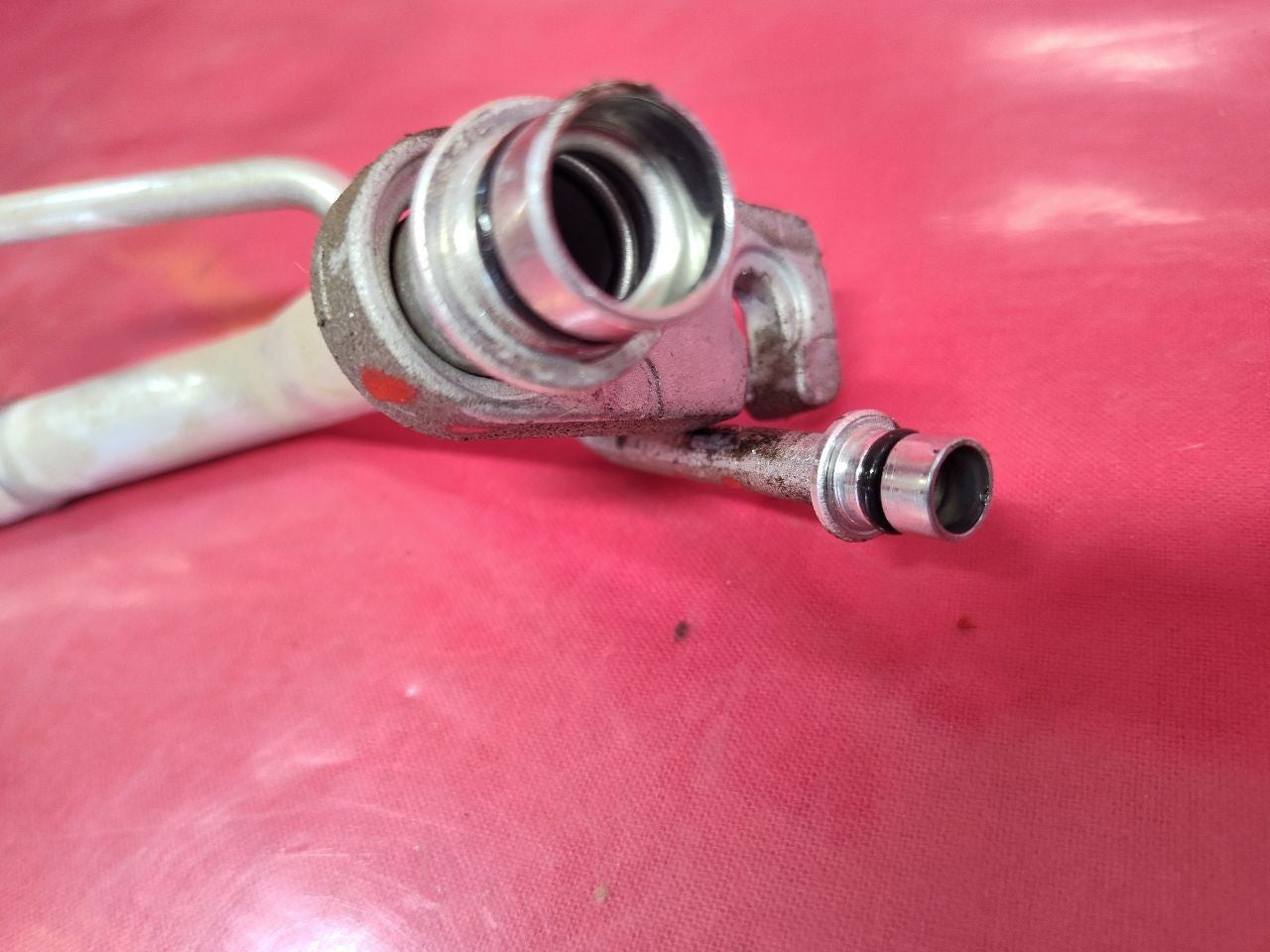 2022-2024 Mitsubishi Outlander Condenser A/C Line Pipe Hose w/ Ports - 26k Miles