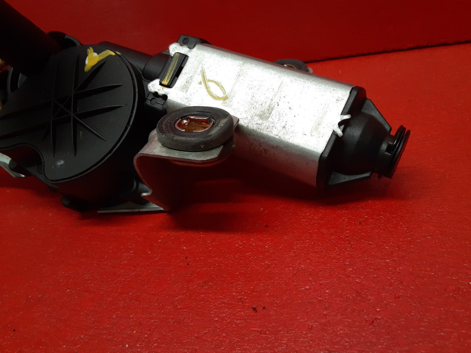 2003 - 2014 Volvo XC90 Back Glass Rear Wiper Motor 8638163