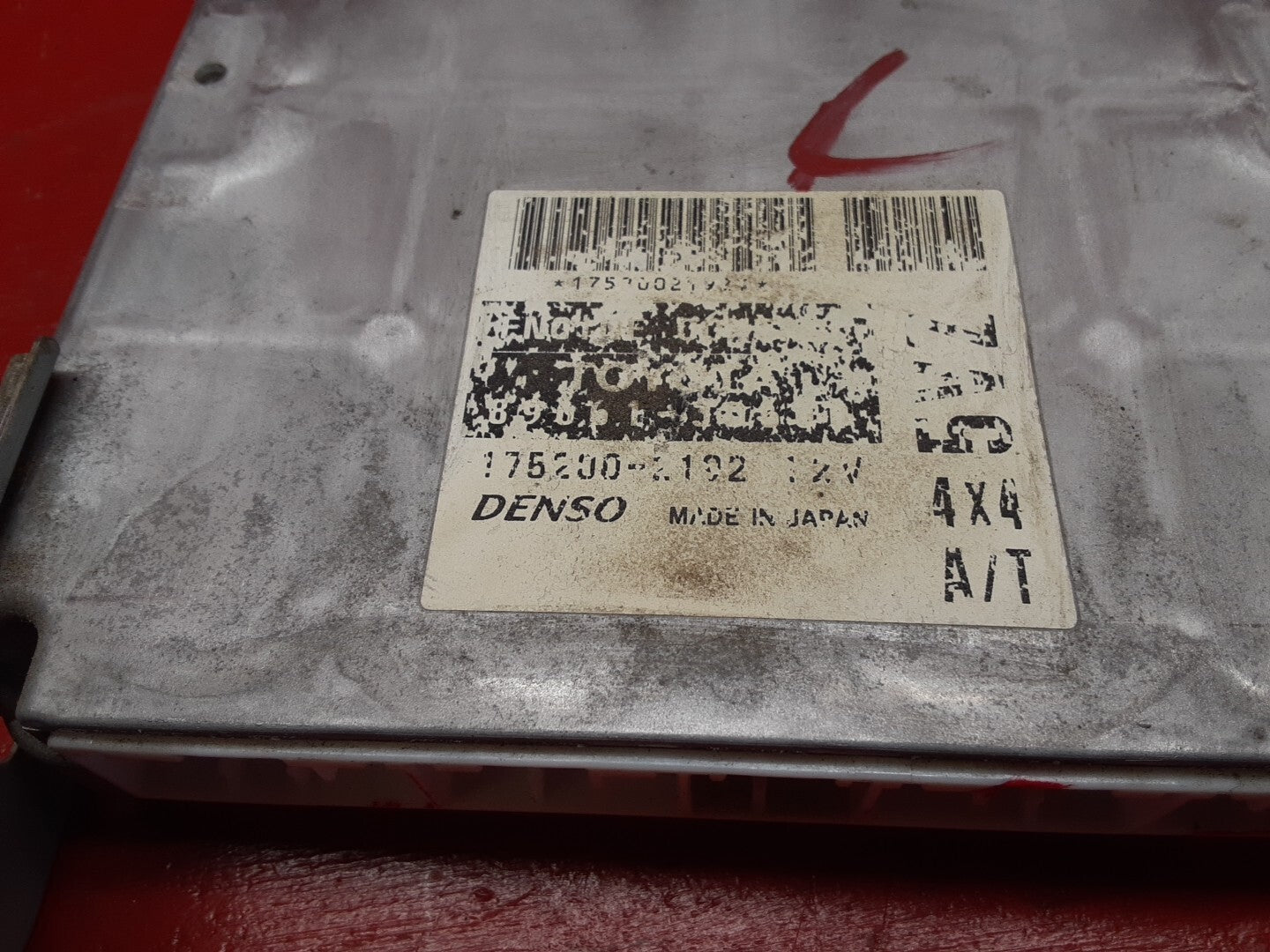 1999 Toyota 4Runner 3.4L/2.7L 4WD A/T ECU ECM PCM Engine Computer 89661-3D570