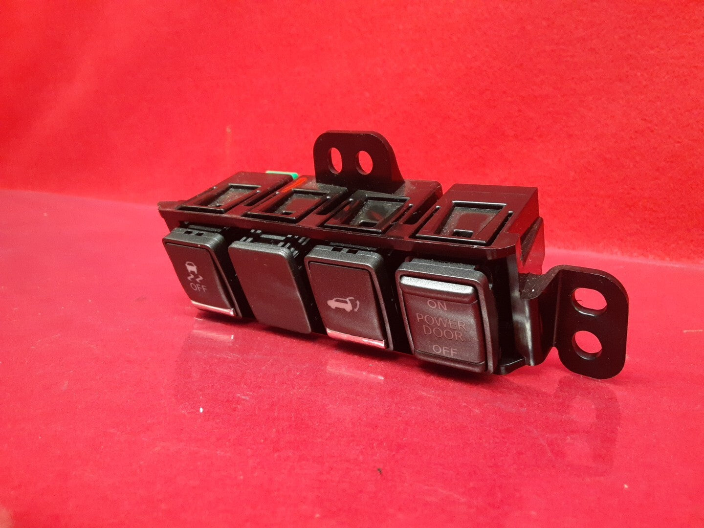 13-20 Infiniti Traction Control Power lift gate Switch Panel Dash 68168-3JA0A