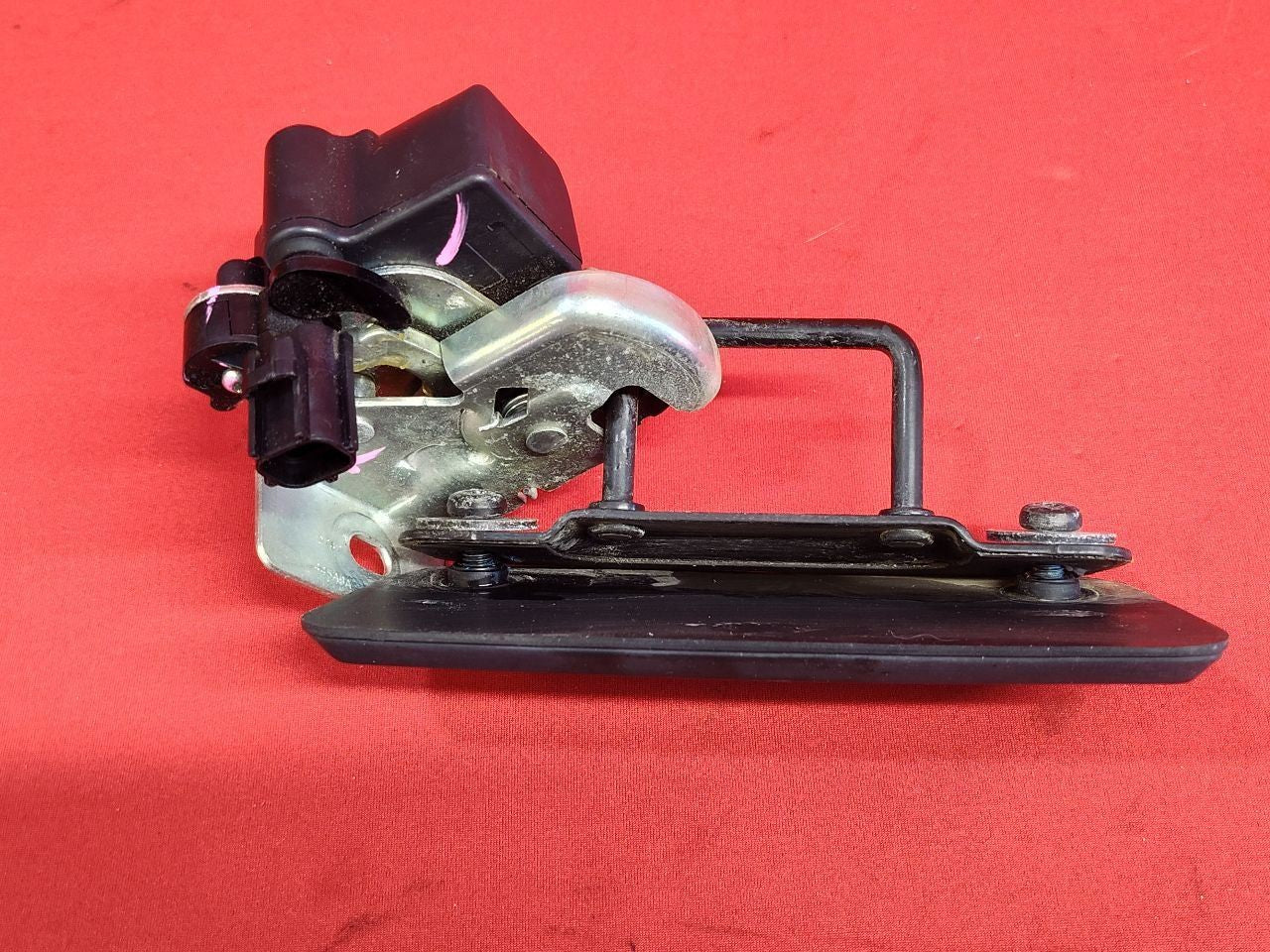 2005-2012 Jeep Liftgate Hatch GLASS Latch Lock Actuator Handle Striker SET