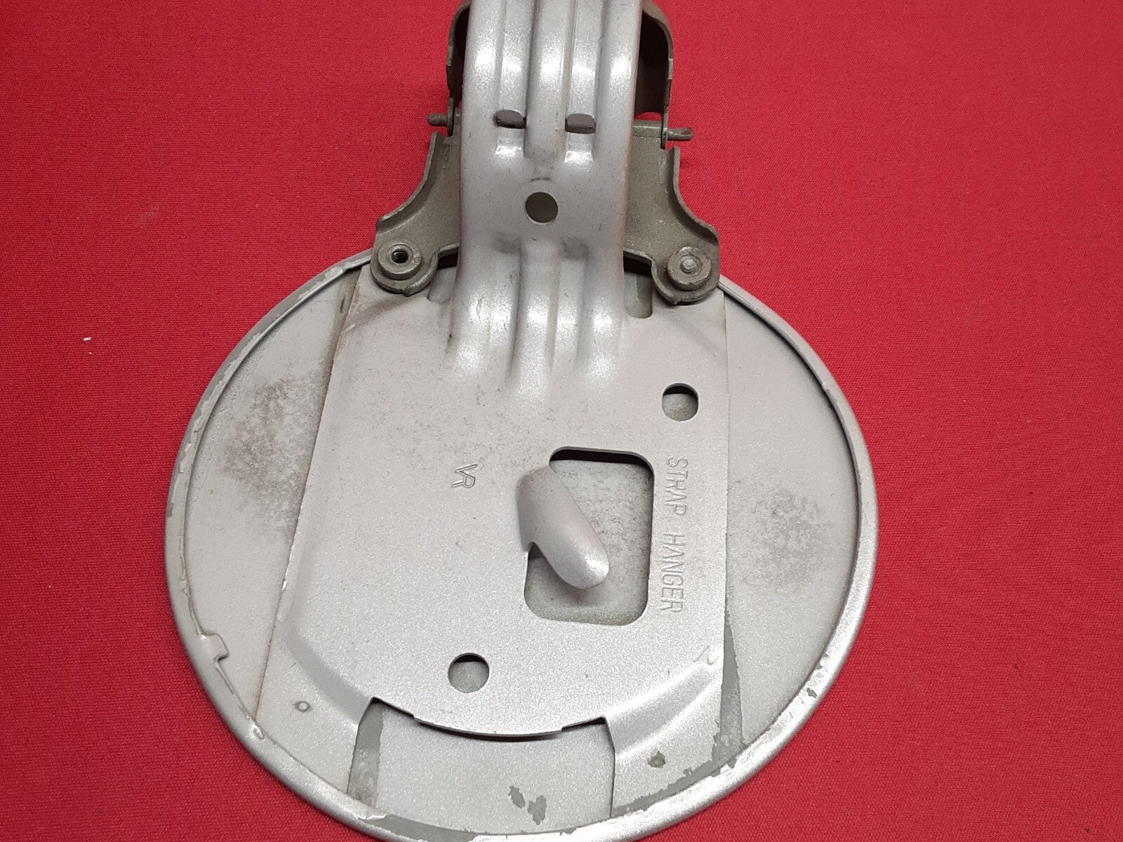 1997 - 2005 Chevy Chevrolet Oldsmobile Fuel Filler Door Lid Round 22603019