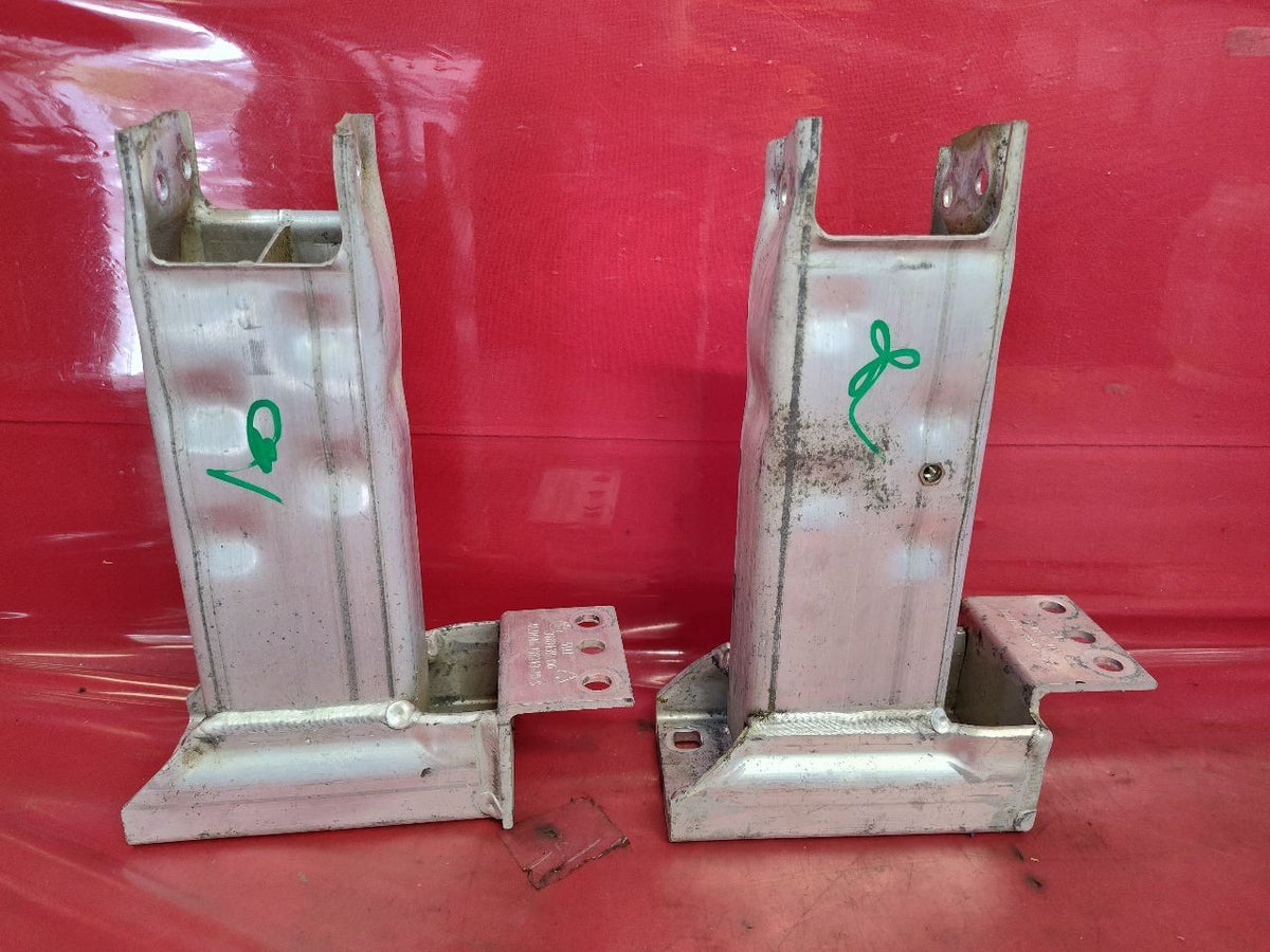 2004-2010 BMW X3 Front Bumper Impact Absorber Reinforcement Rail Brackets SET