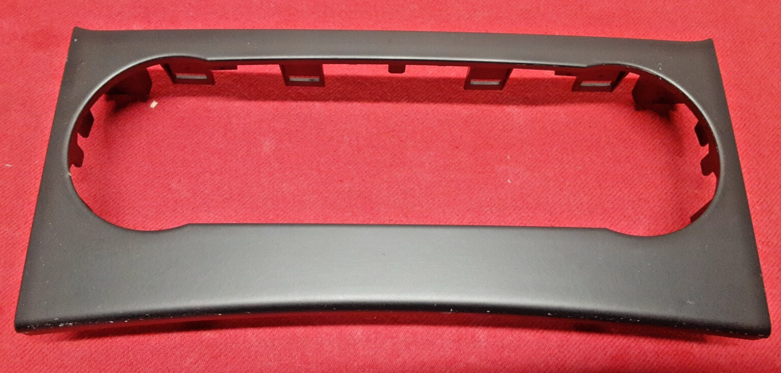 2012 - 2014 Mercedes C-Class Dash Climate A/C Heat Defrost Control BEZEL Black