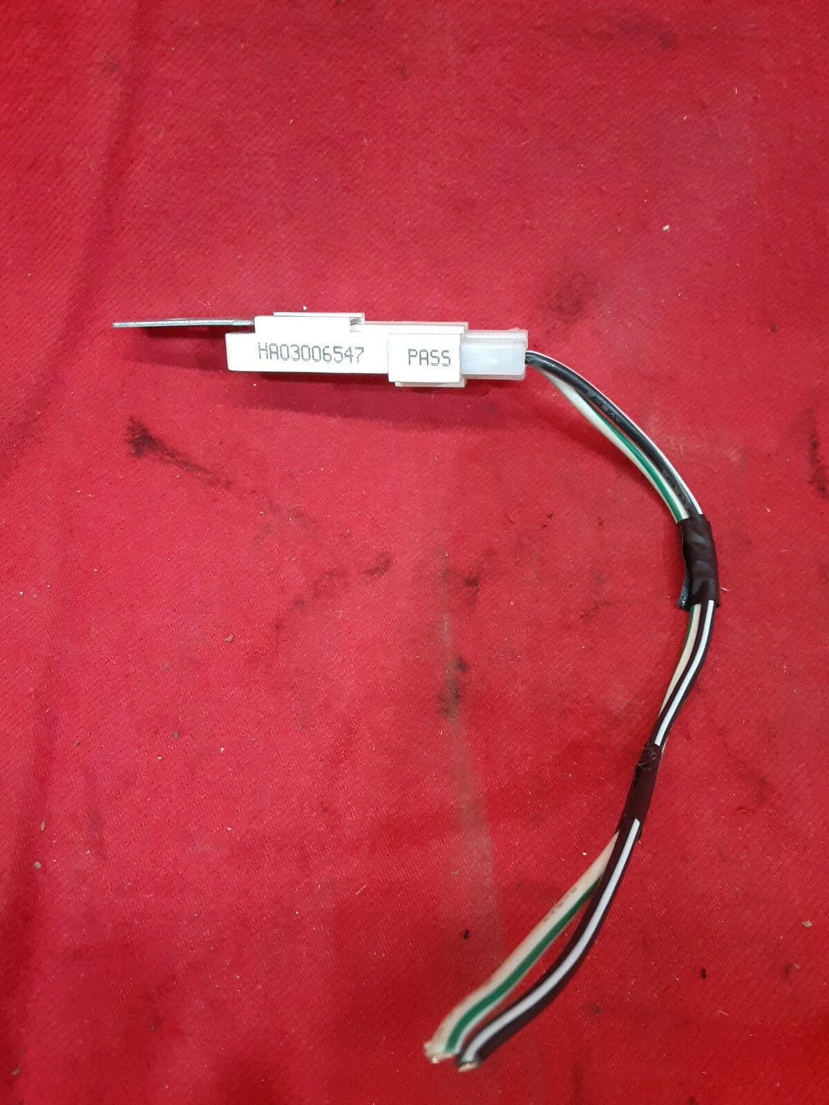 Subaru Legacy Outback 3.0L H6 Pigtail Sensor HA03006547