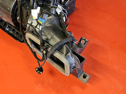 2013 - 2018 Fiat 500E ELECTRIC ONLY - HVAC Housing / Box / A/C Heater Blower