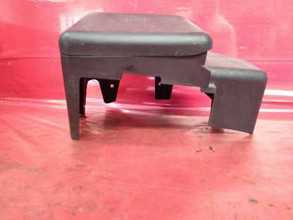 1999-2006 Chevy GMC Cadillac Hummer Engine Fuse Box Junction Block Cover