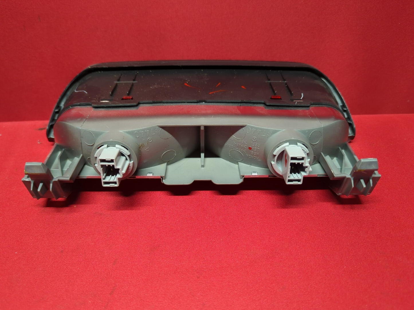 2002 - 2006 Acura MDX REAR High Mount Third 3rd Brake Stop Light Lamp Black Trim