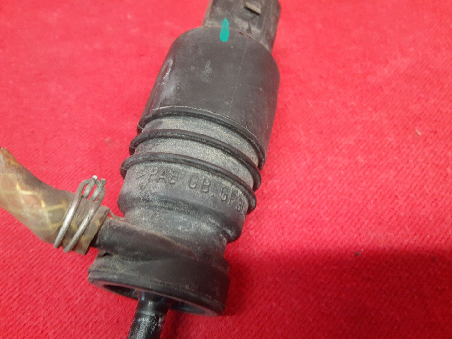 1985 - 2002 Mercedes Benz Windshield Washer Fluid Pump 202-869-00-21