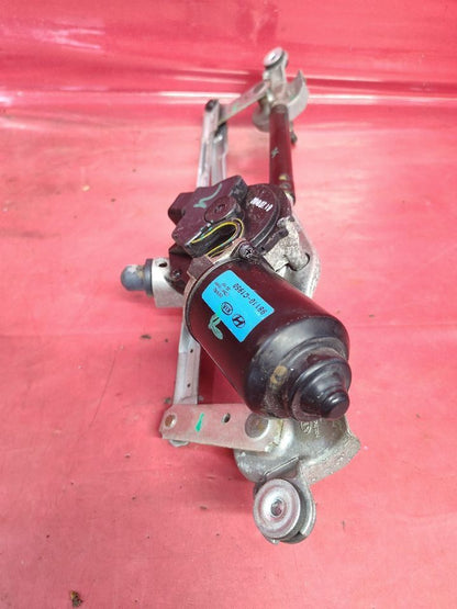 2019-2024 Kia Forte Front Windshield Wiper Transmission Linkage w/ Motor - 68k