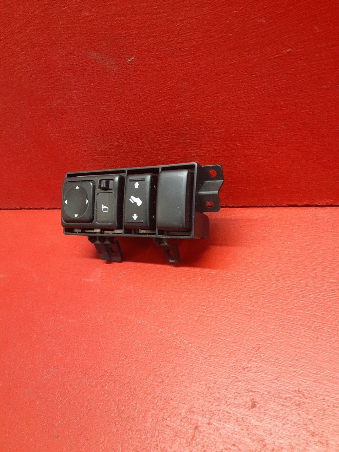 2005 2006 2007 Nissan Pathfinder Power Mirror Switch w/ Pedal Adjust Switch
