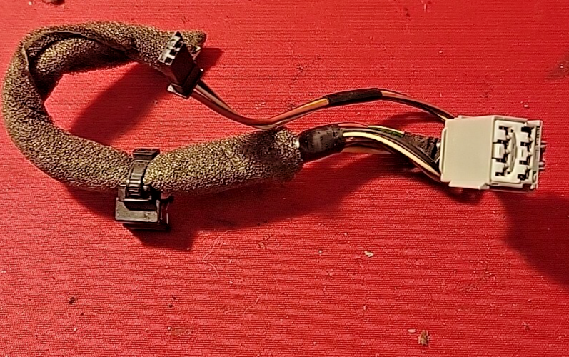2006 Volvo S40 Ignition Switch W/ Key Lock Cylinder Pigtail 307371567