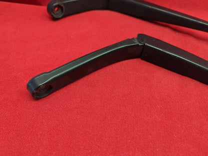 2006 2007 2008 2009 2010 Volkswagen VW Passat Windshield Wiper Arm SET Black