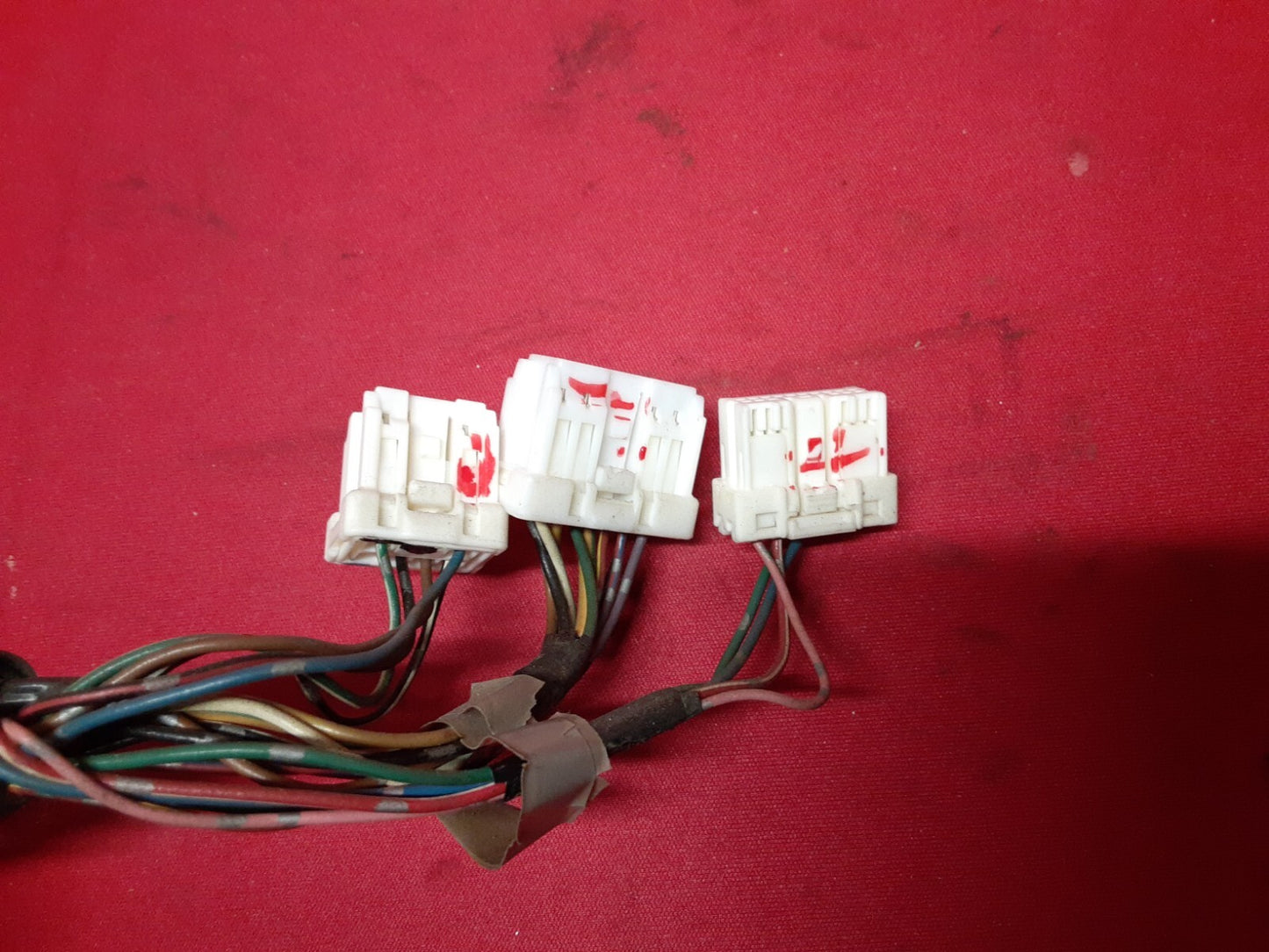 2002 - 2004 Nissan Altima Radio Stereo CD Unit w/ BOSE 28185-8J200  PIGTAILS