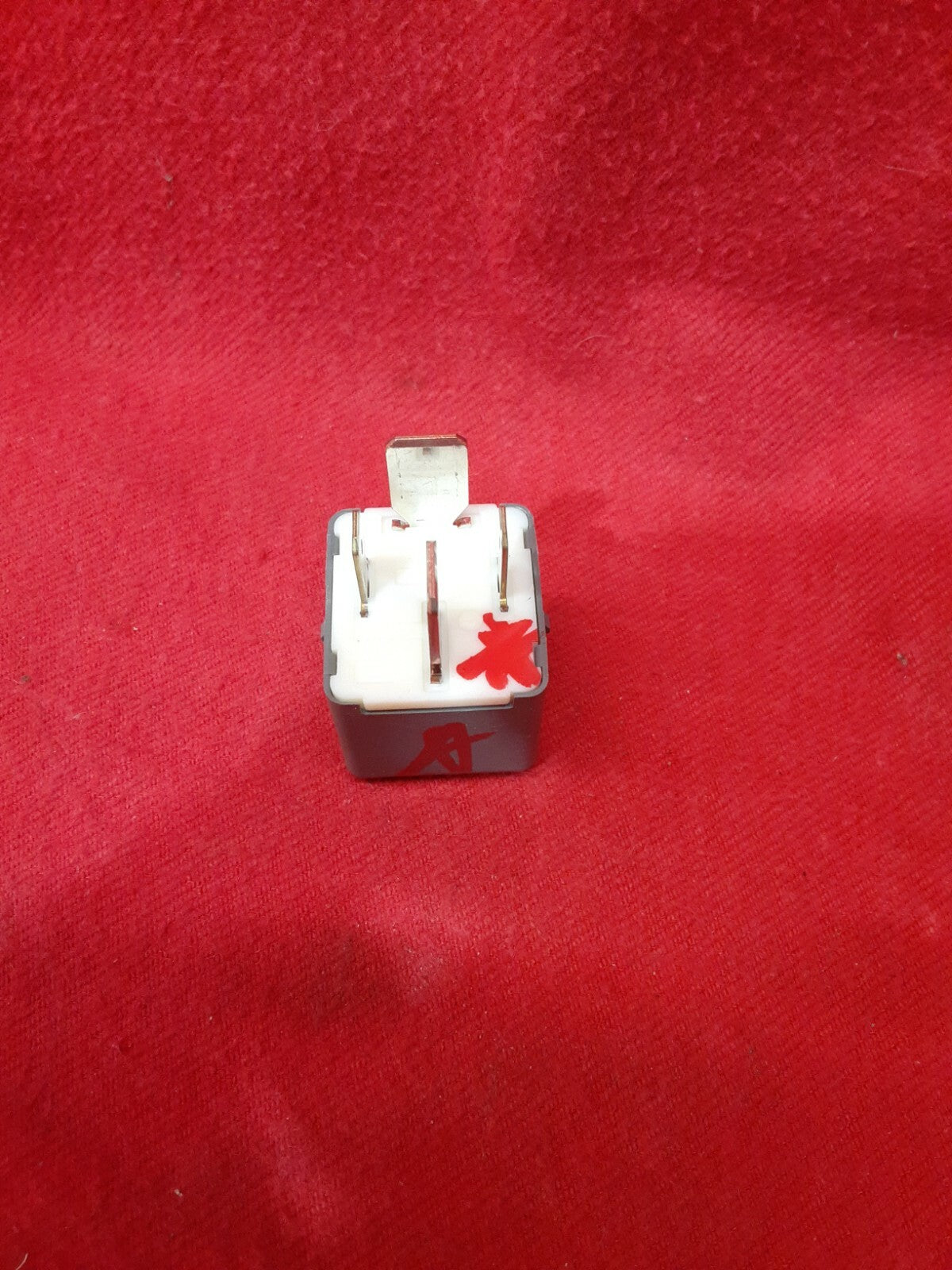 Toyota / Lexus / Scion - 90987-02025 / 156700-2540 Relay - Gray