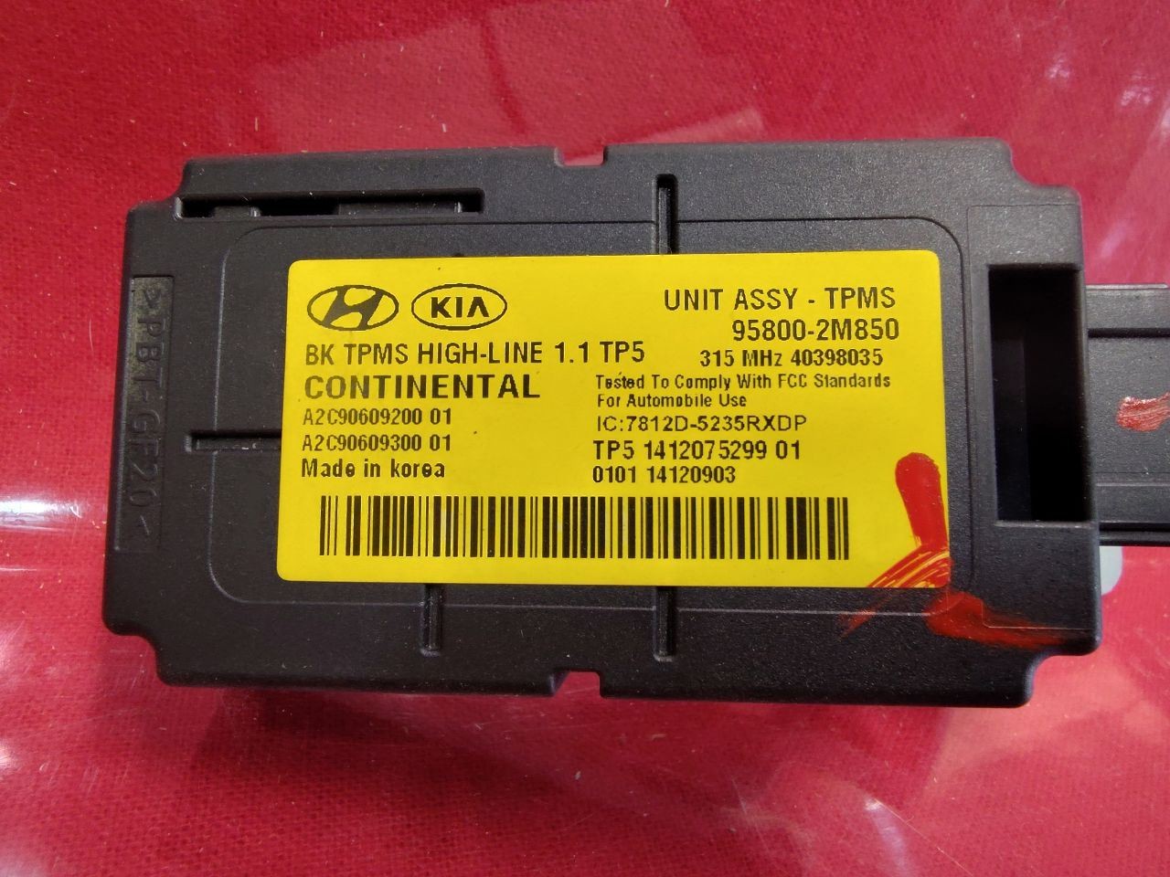 14-16 Hyundai Genesis Coupe TPMS Tire Pressure Monitoring Sensor Module