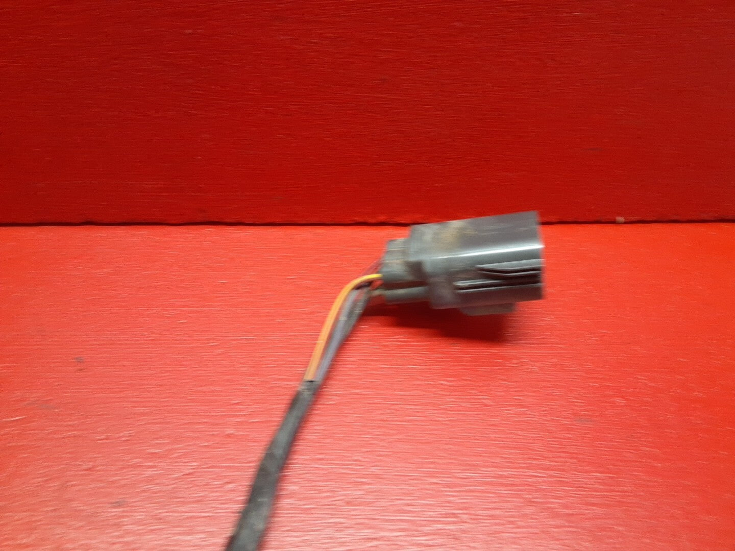 2005-2009 Land Rover LR3 Rear Left Taillight Lamp Assembly PIGTAIL XFB000593