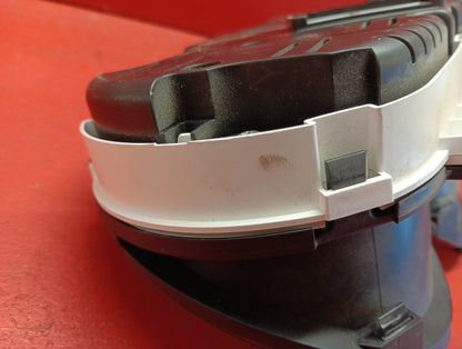 2010 2011 Kia Soul Speedometer Instrument Cluster Dash Panel Assembly