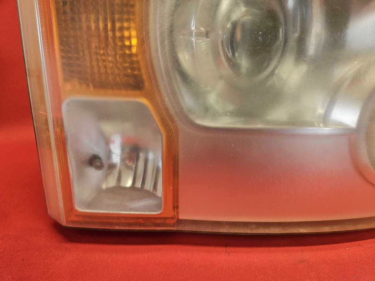 2005 - 2009 Land Rover LR3 HSE/SE Right Passenger Headlight Lamp BI-XENON HID