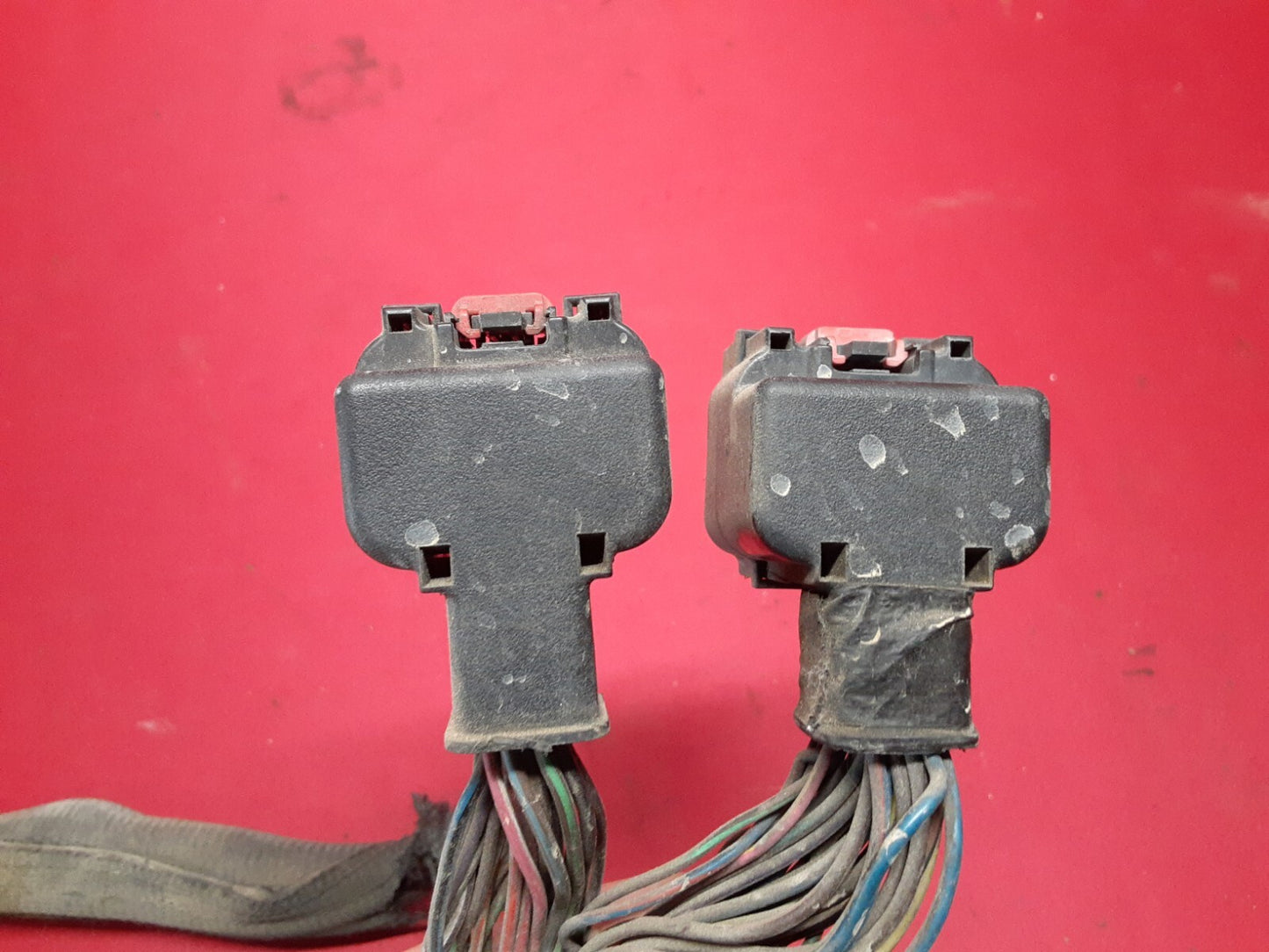 2005 Jeep Grand Cherokee PCM / ECM Computer Powertrain Control Module - PIGTAILS