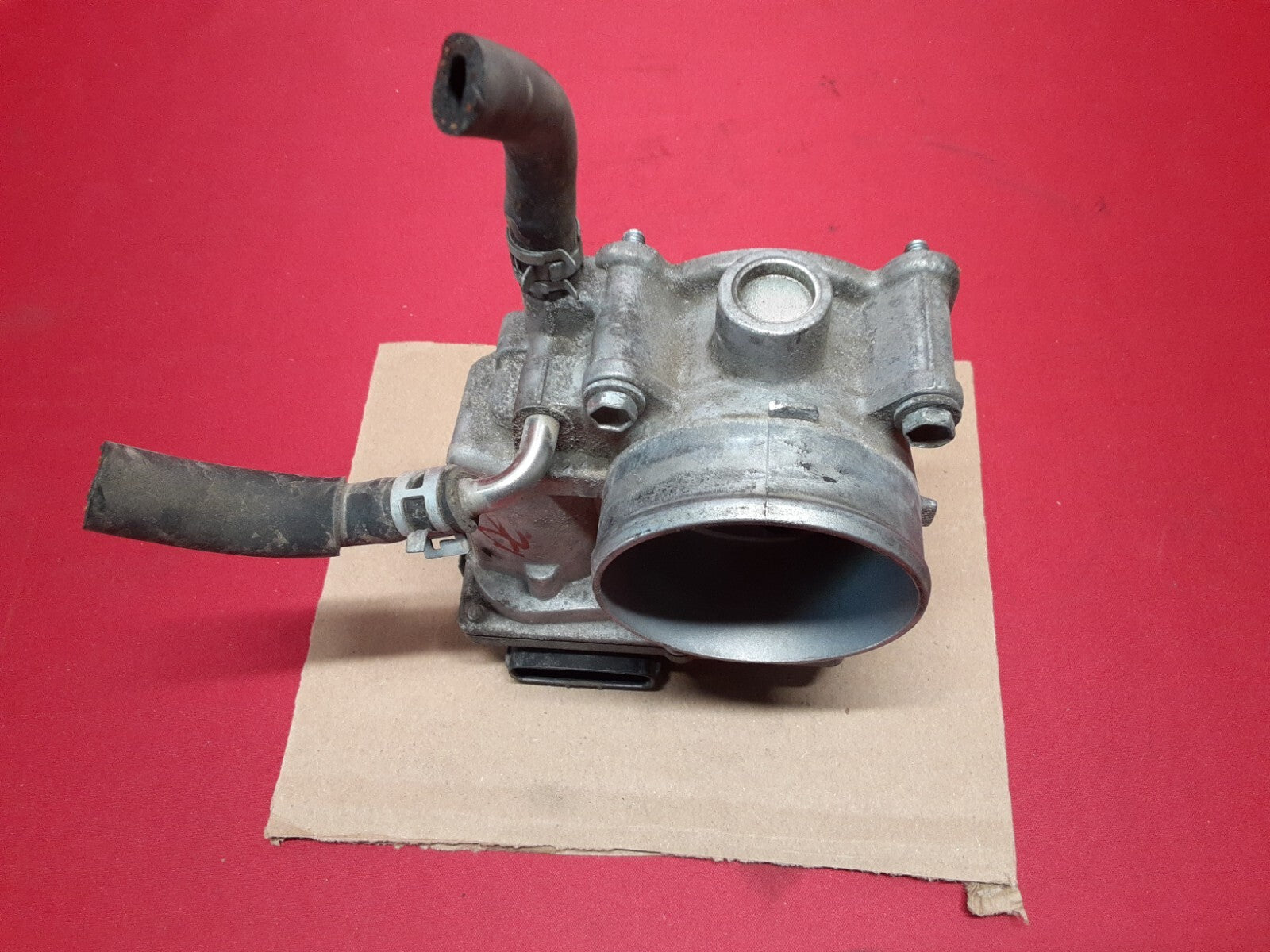 2002 - 2010 Toyota V6 Fuel Injection Throttle Body 	22030-20060