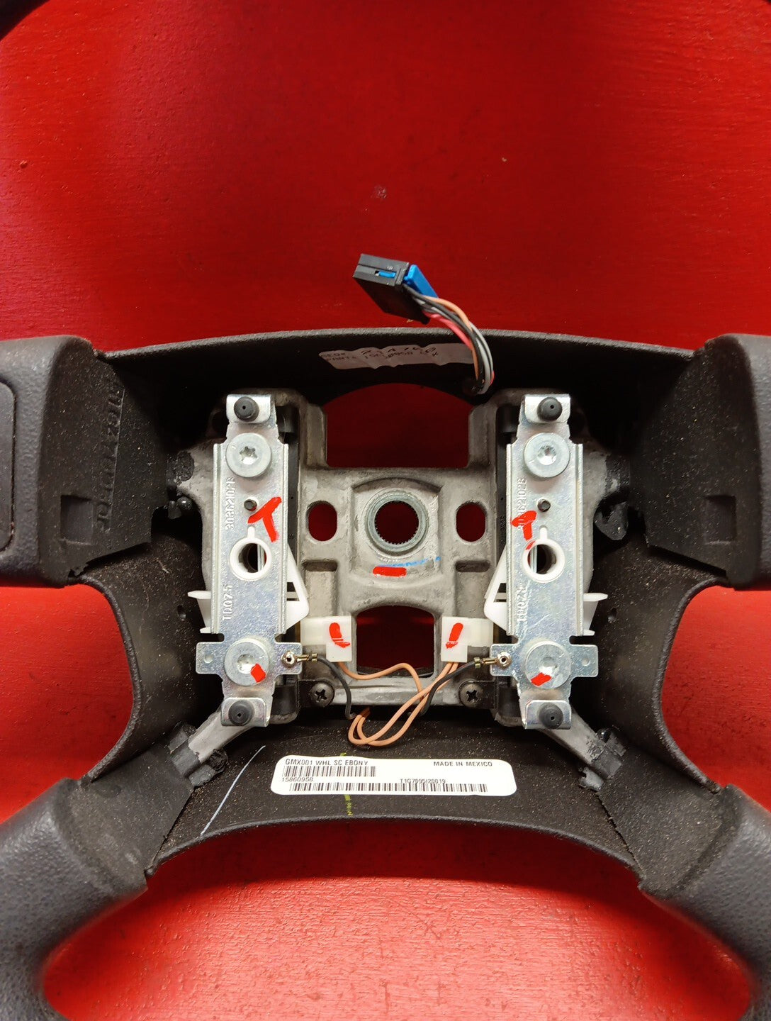 2005 2006 Chevrolet Cobalt Steering Wheel W/ Cruise Control 15860958