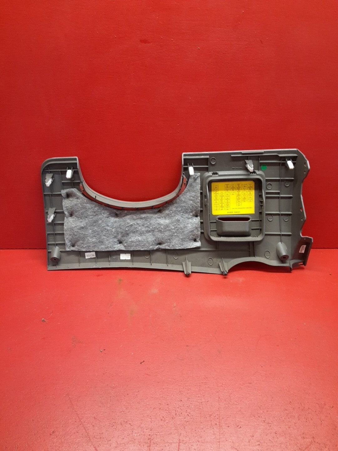 2012 2013 Kia Sportage Lower Left Panel Fuse Cover 847503W050GAH