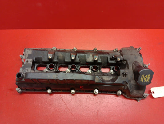 2010-2023 Land Rover Range Rover 5.0L Left Driver Valve Cover LR113202