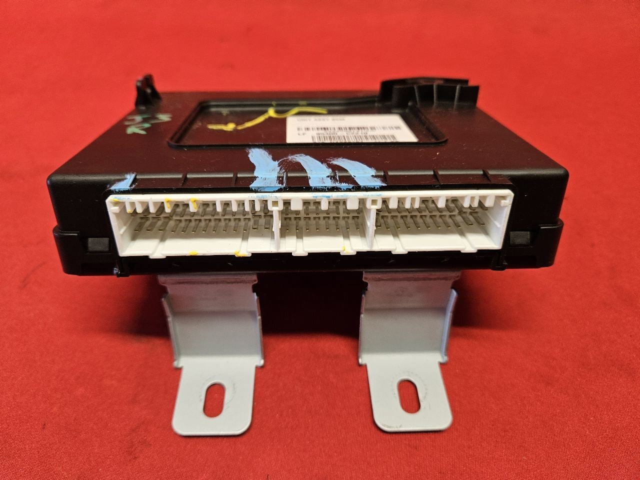 2015 2016 Hyundai Sonata Body Control Module BCM BCU  95400-C2210