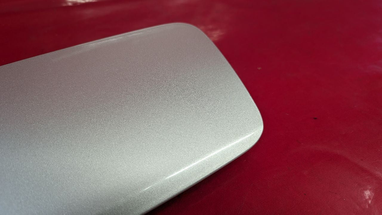 2003-2012 Range Rover Gas Petrol Fuel Filler Door Lid w/ Cap 737 Zambezi Silver