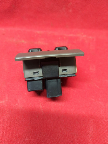 2001 2002 2003 2004 2005 Chrysler PT Cruiser Instrument Panel Window Lock Switch