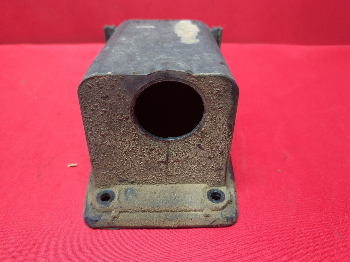 Audi / VW Gear Shifter Retainer Pot 	4B0-713-095